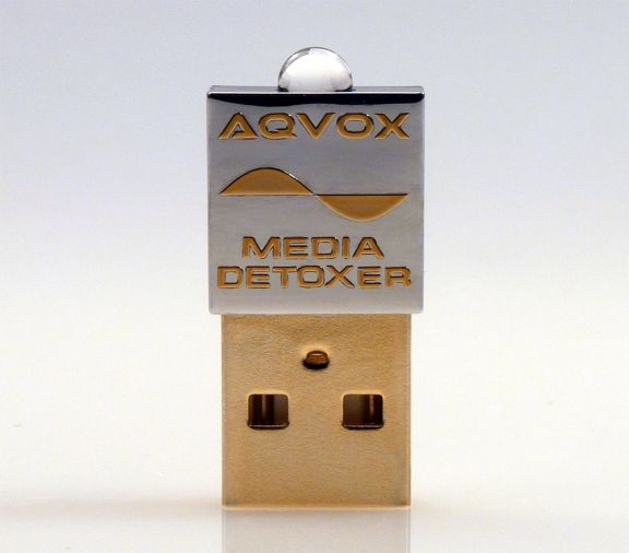 AQVOX USB Detoxer QL2 - USB-A Terminator power cleaner jitter-ex